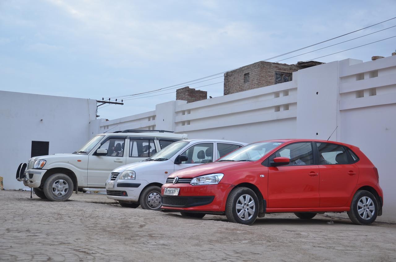 Hotel Bellevue Inn Gangānagar Exterior photo