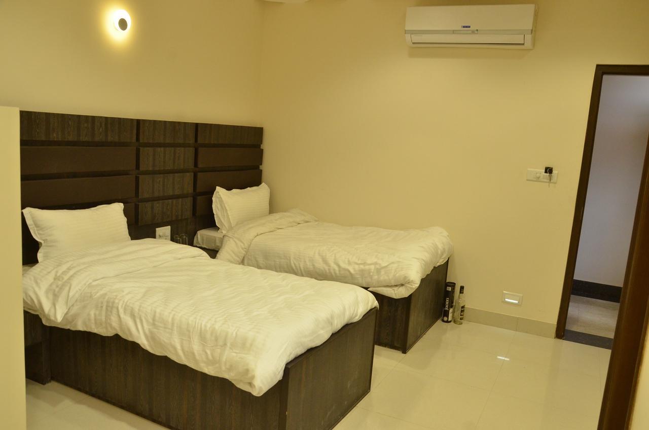 Hotel Bellevue Inn Gangānagar Exterior photo